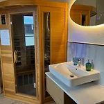 Seeblick Apartment *